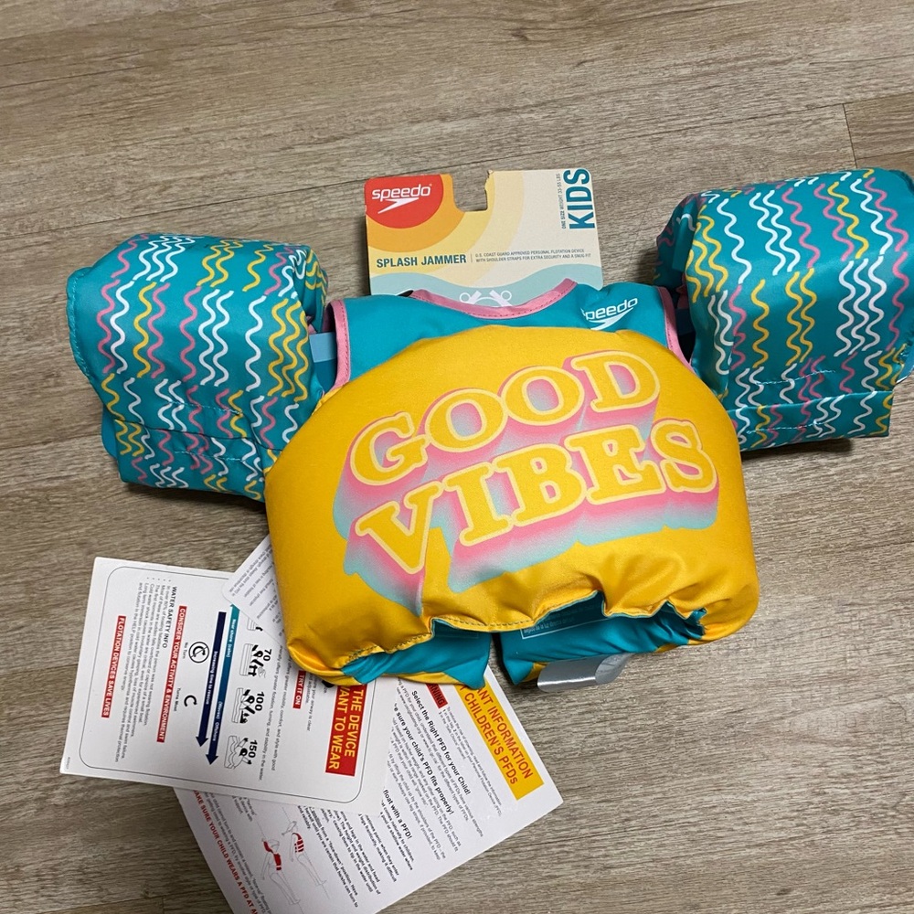 SPEEDO “GOOD VIBES” SPLASH JAMMER LIFE JACKET VEST